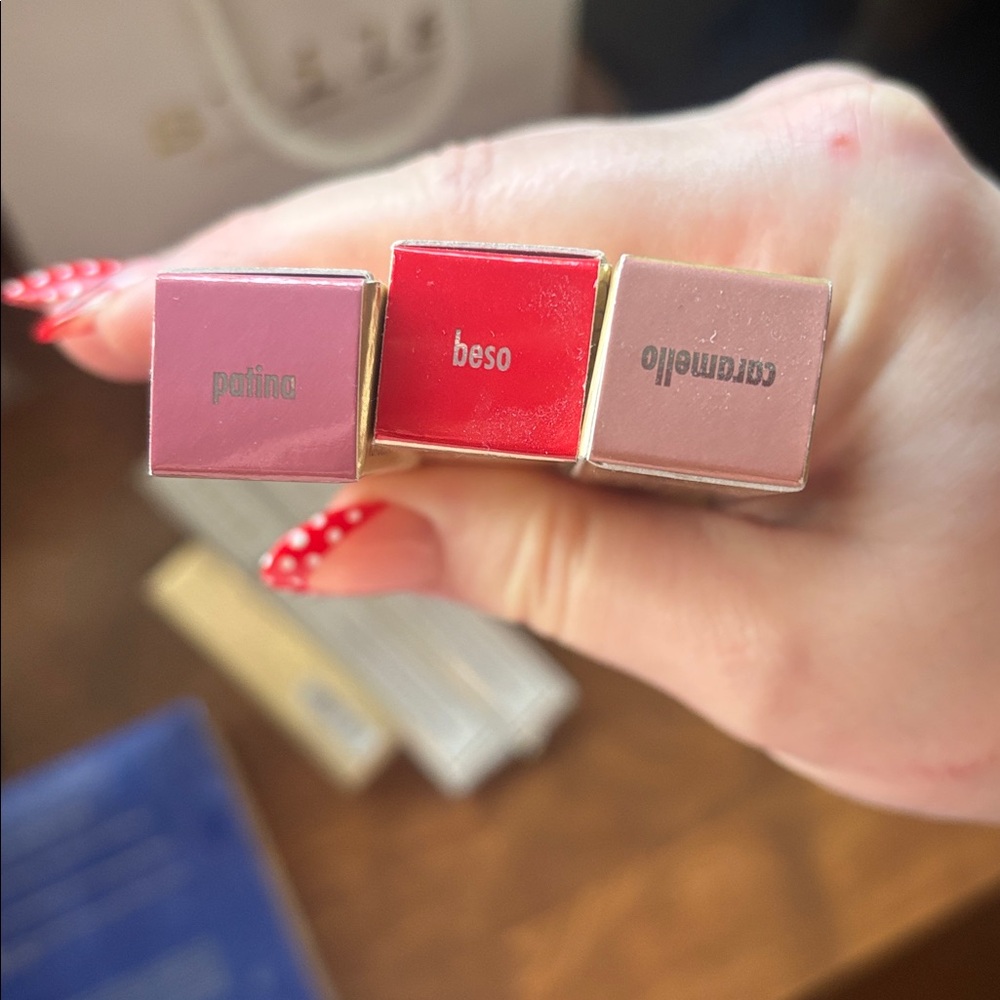 Stila Makeup Collection - Picture 7 of 9